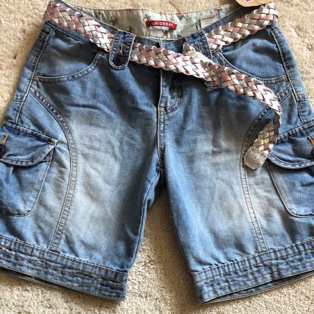 New jean shorts with belt